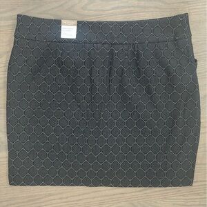 NWT Chicos perfect stretch black skirt size 3